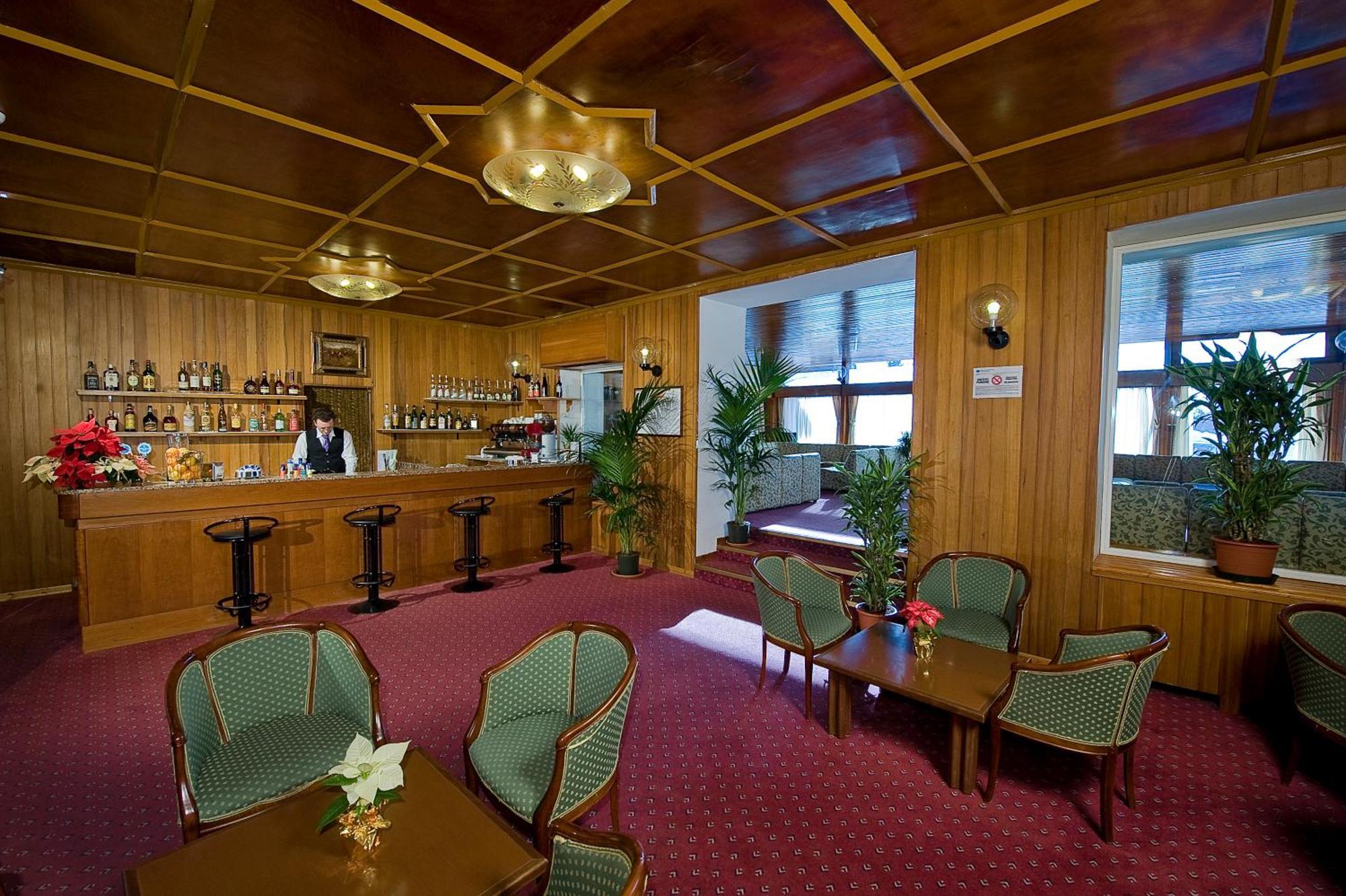 Th San Martino - Majestic Dolomiti Hotel San Martino Di Castrozza Extérieur photo