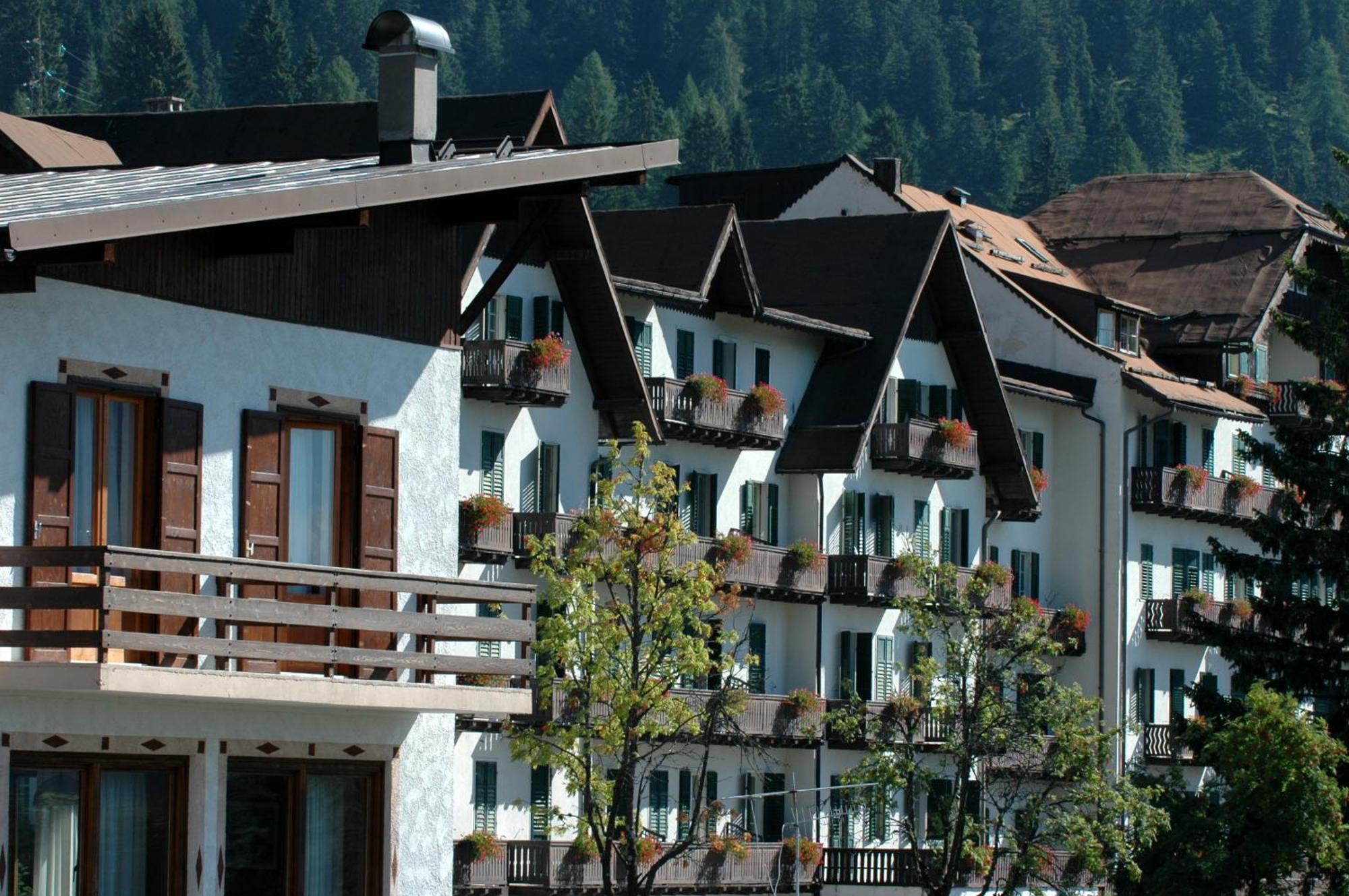 Th San Martino - Majestic Dolomiti Hotel San Martino Di Castrozza Extérieur photo